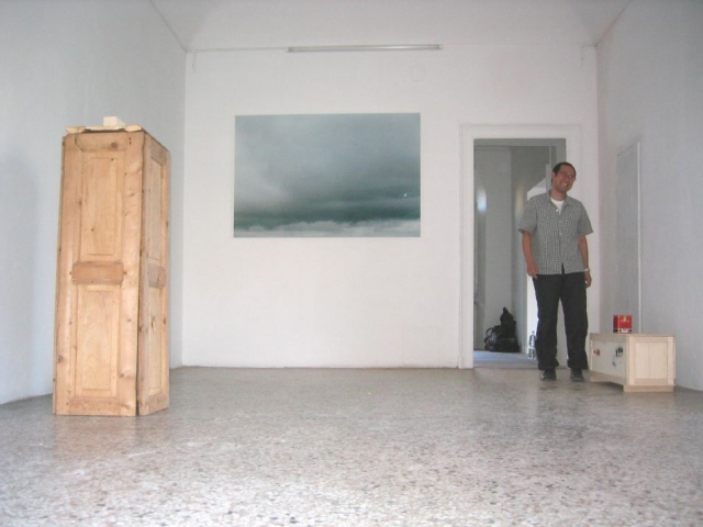 backstage, sala 1 gall e satoshi